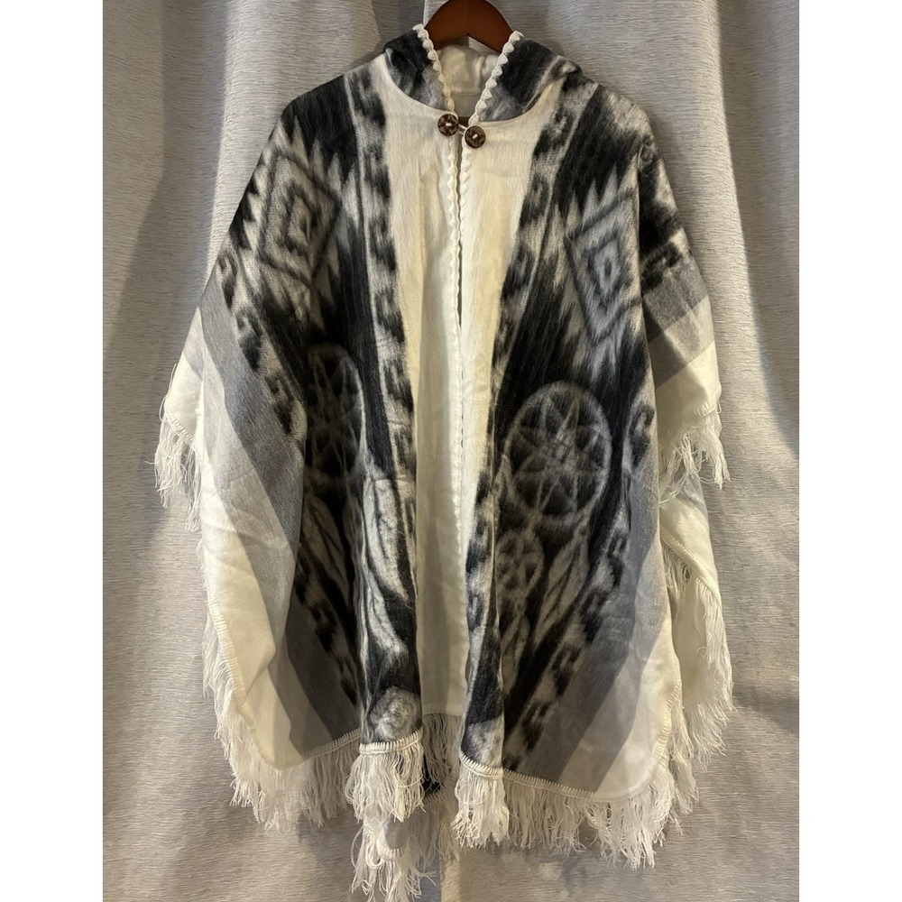 Alpaca Wool Blend Poncho with Hood Gray And Cream One Size Western‎